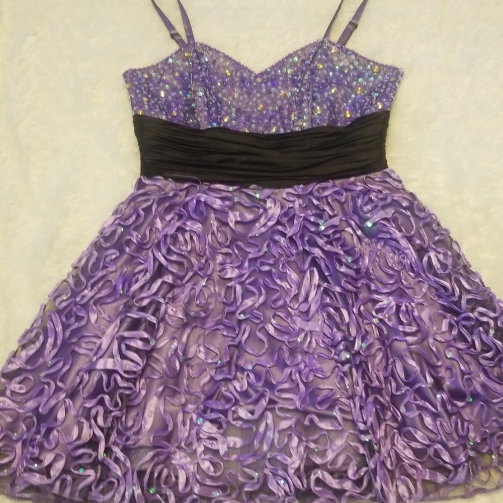 Purple beaded cocktail dress w/ beaded bodice